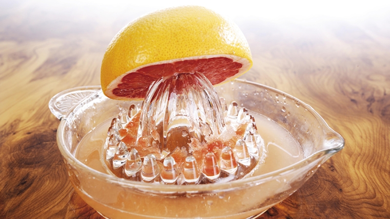 Нутрициолог развеяла мифы о грейпфрутовом соке