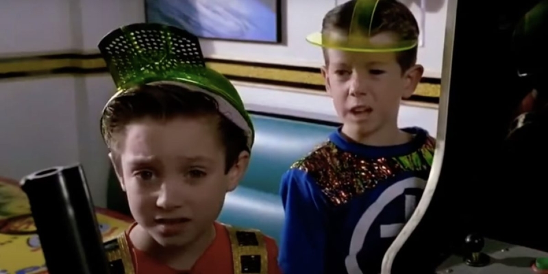 10 фильмов, которые стали дебютными для популярных актёров