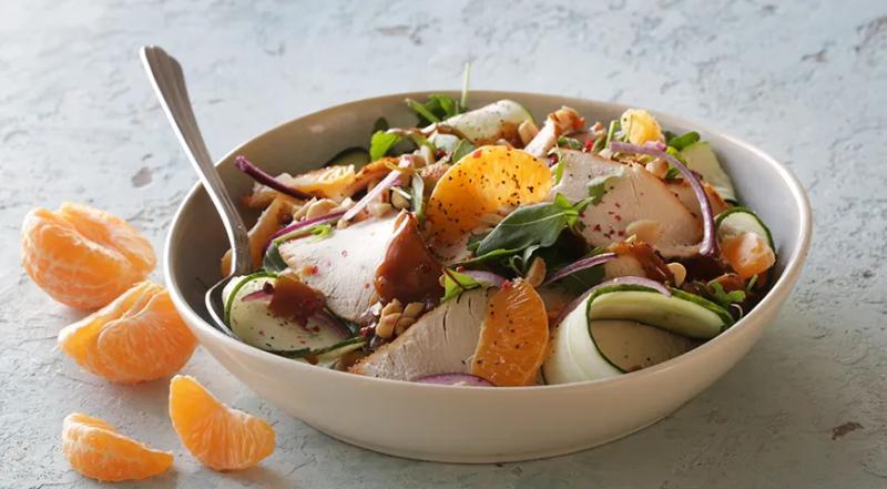 Простые и вкусные диетические салаты на ужин