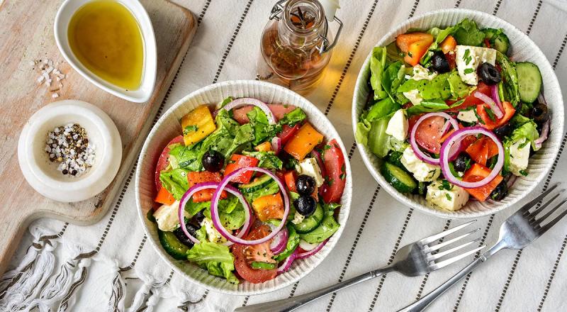 Простые и вкусные диетические салаты на ужин